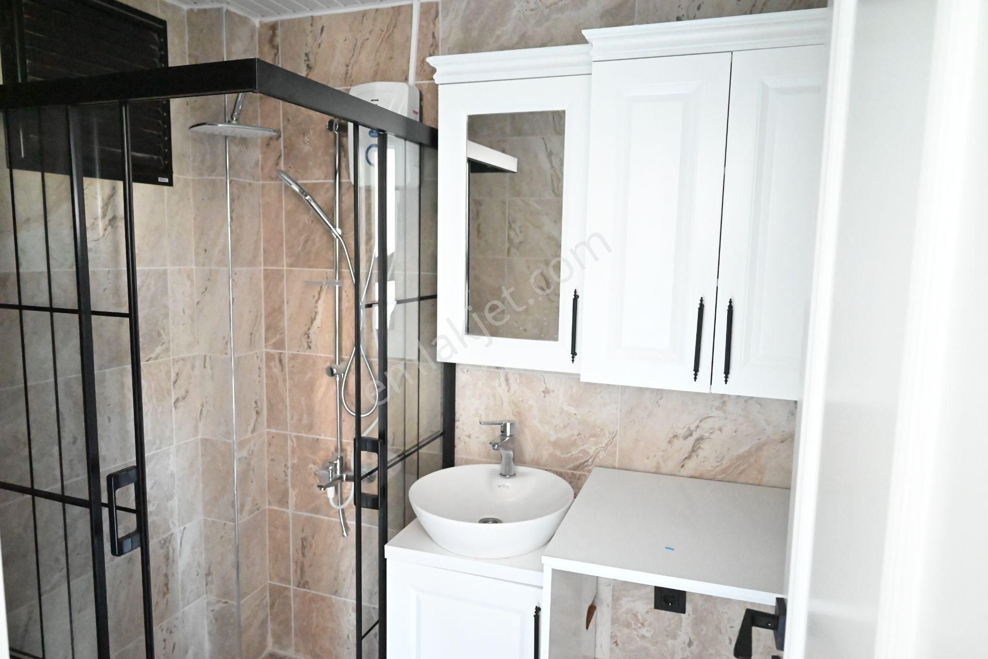 Üstünkent'ten Tıp Fakültesi Civarı Kiralık 2+1 Modern Daire - Görsel 35