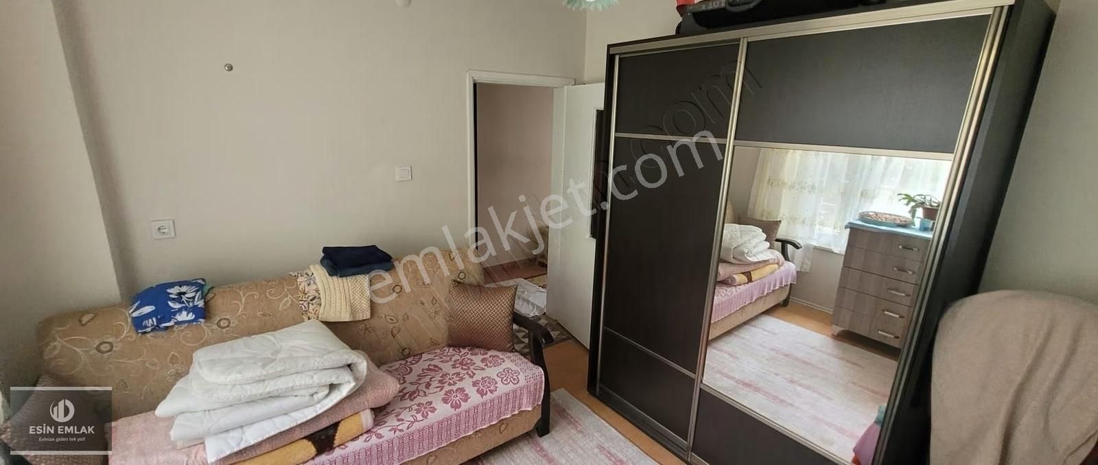 Dumlupınar Mah Arakat 1+1 Satılık Balkonlu Daire - Görsel 8