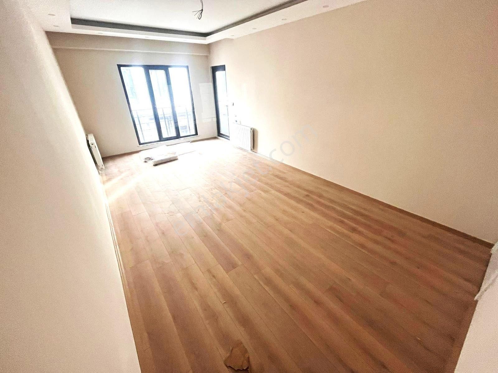 Yükselden Edremitte Sıfır K.mutfak Ebv.banyolu Öncephe 2+1 Satılık Daire - Görsel 5