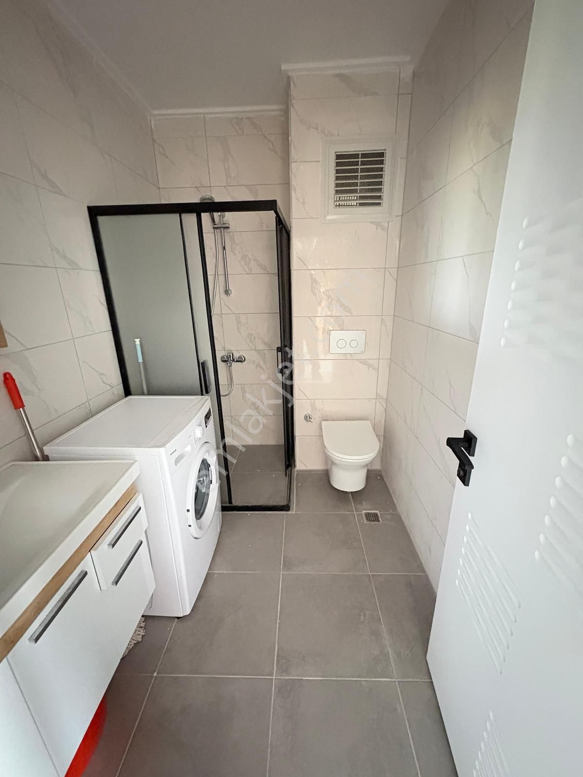 Görüklede 2+1 Manzaralı Sıfır Projede Sıfır Eşyalı Kiralık Daire - Görsel 19