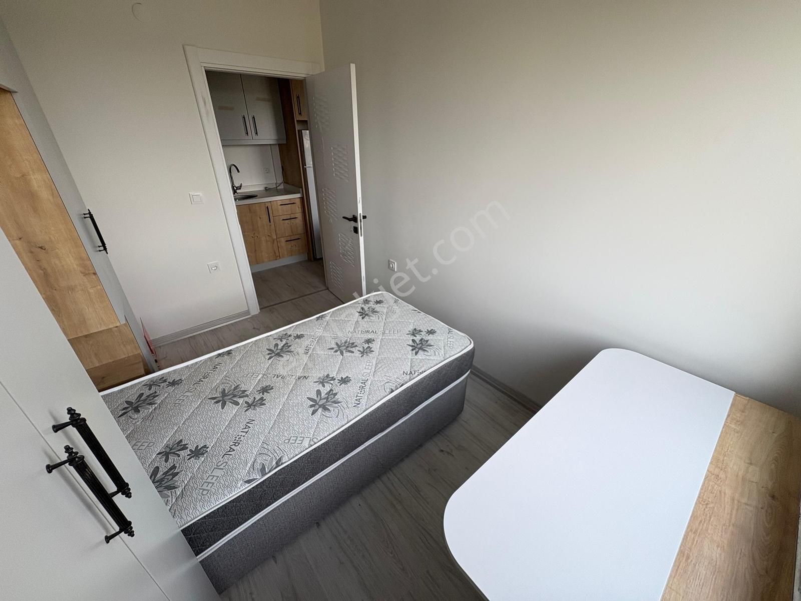 Görüklede 2+1 Manzaralı Sıfır Projede Sıfır Eşyalı Kiralık Daire - Görsel 17