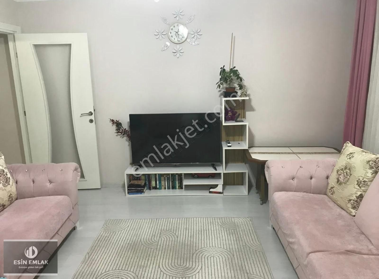 Kavakpınar Mah 2+1 Giriş Kat Balkonlu Satılık Daire - Görsel 3