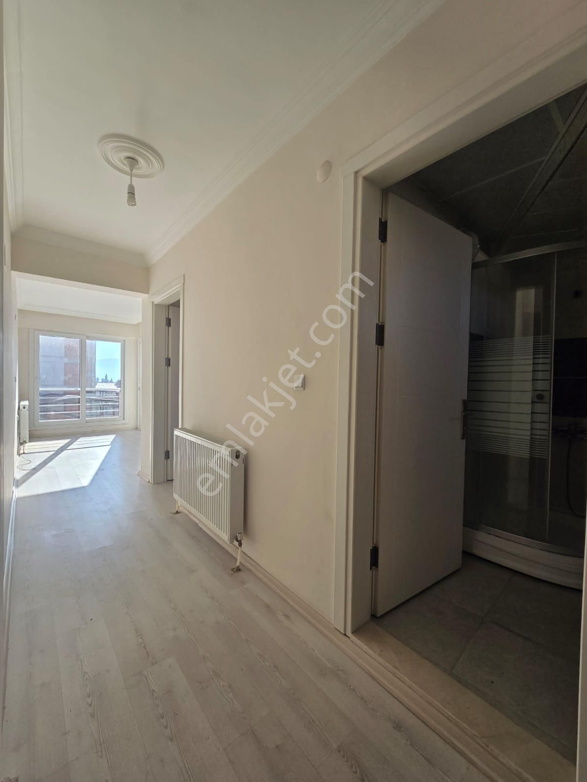 Yıldıztepe Belediye Konutlarında Ara Kat Kiralık Daire - Görsel 13