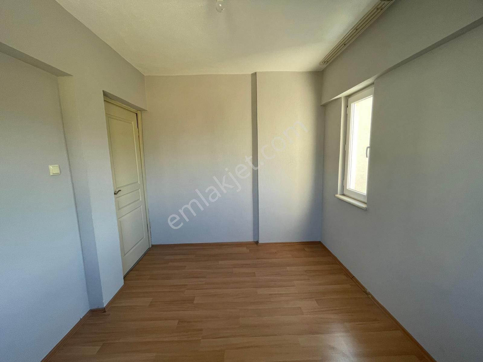 Yıldıztepe Belediye Konutlarında Ara Kat Kiralık Daire - Görsel 10