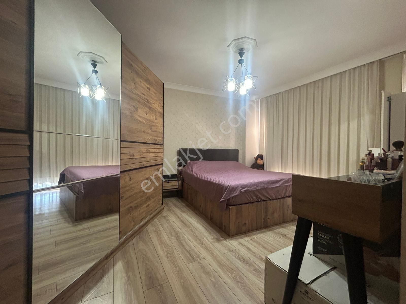 Yükselden Kadıköyde Ebeveyn Banyolu Ayrı Mutfaklı Şık 2+1 Daire - Görsel 20