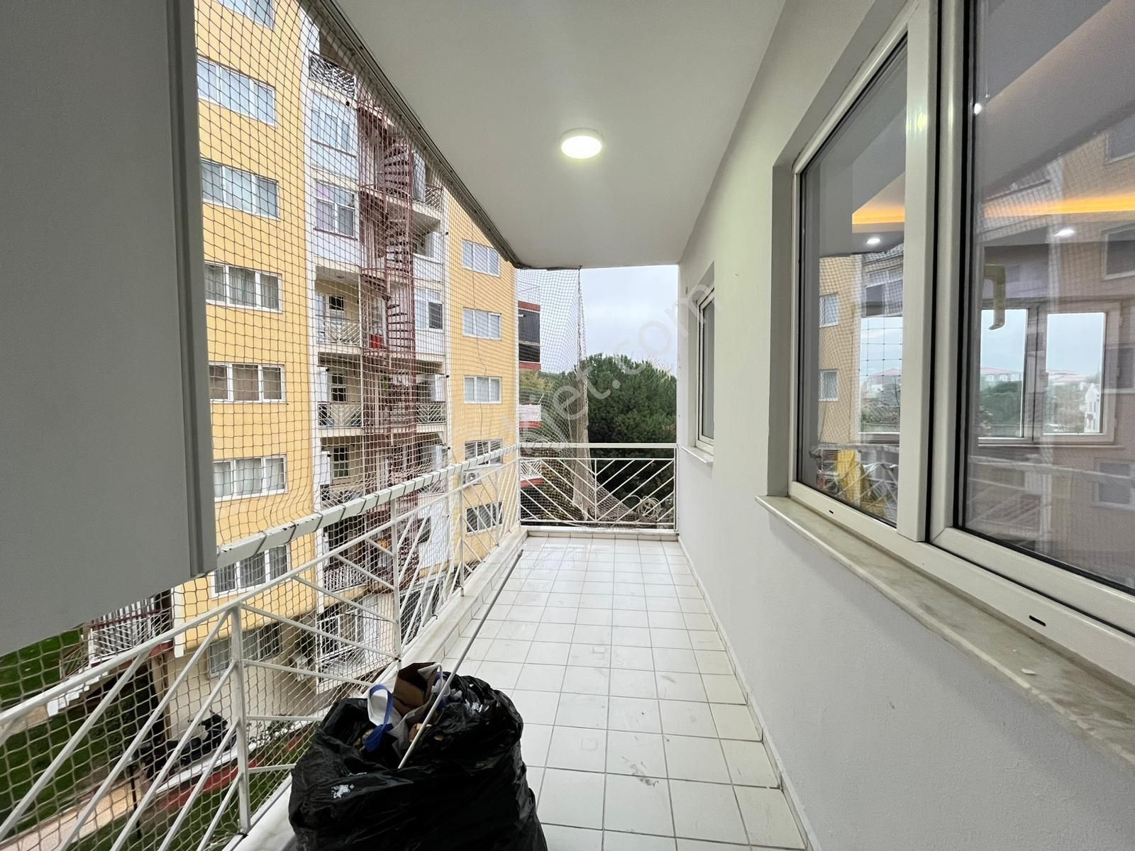 Sesli’den 2. Anafartalar Mahallesinde 3+1 Site İçerisinde Ara Kat Daire Fırsatı - Görsel 17