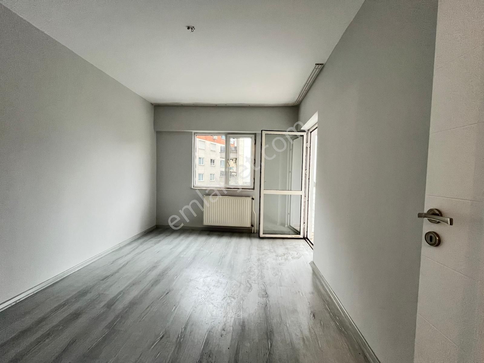 Sesli’den 2. Anafartalar Mahallesinde 3+1 Site İçerisinde Ara Kat Daire Fırsatı - Görsel 8