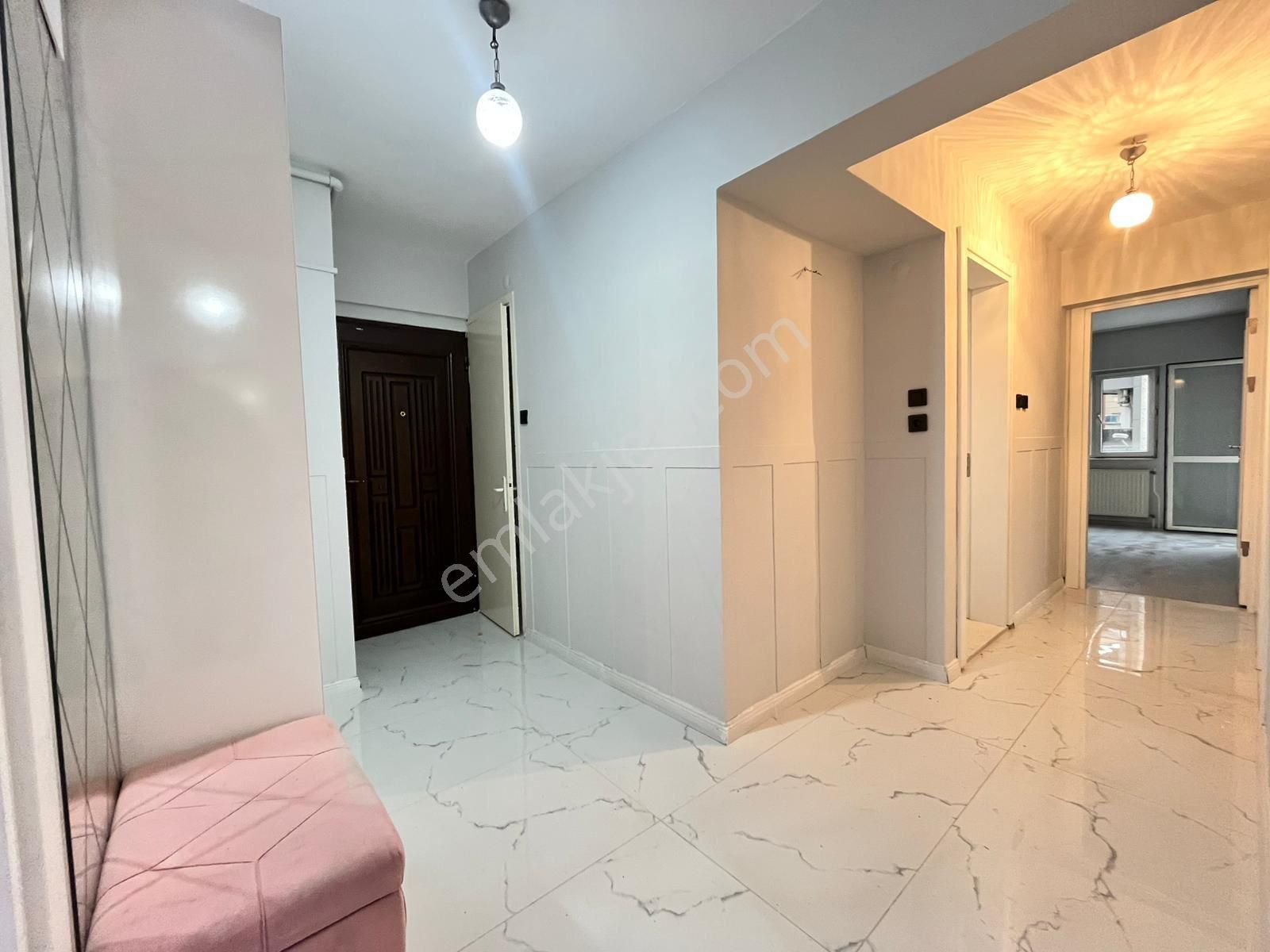 Sesli’den 2. Anafartalar Mahallesinde 3+1 Site İçerisinde Ara Kat Daire Fırsatı - Görsel 13