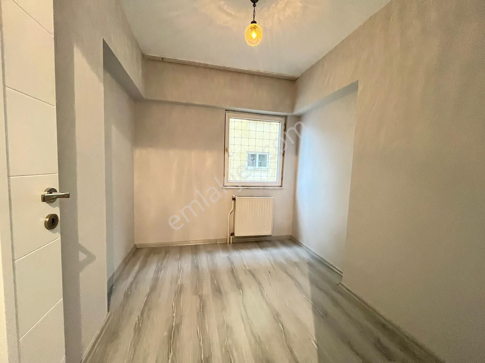 Sesli’den 2. Anafartalar Mahallesinde 3+1 Site İçerisinde Ara Kat Daire Fırsatı - Görsel 14