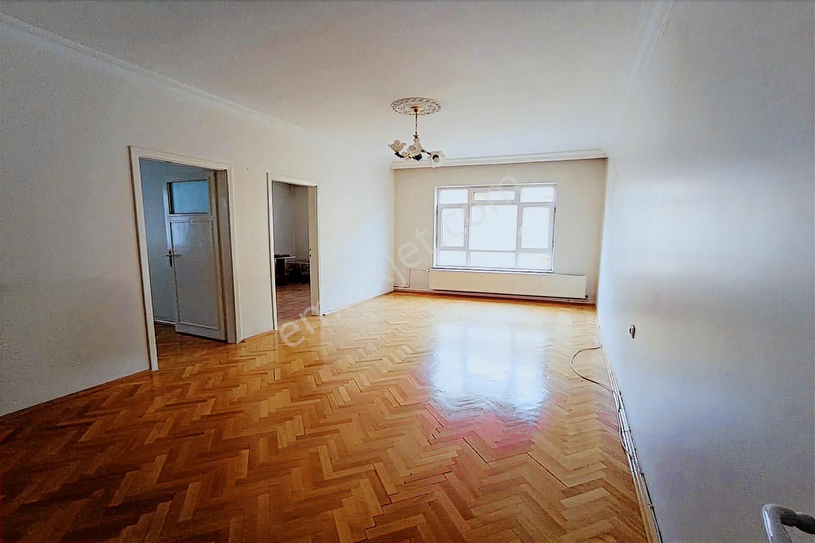 Ufuk Özdemir'den Gazino Ve Metro Yakını 3+1 Daire 1 Kat - Görsel 31