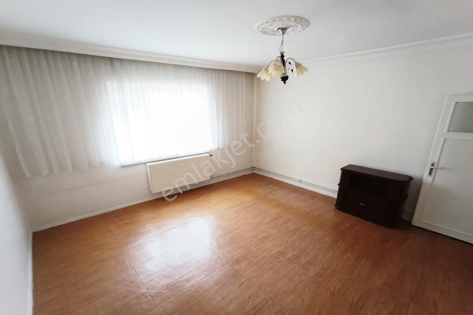 Ufuk Özdemir'den Gazino Ve Metro Yakını 3+1 Daire 1 Kat - Görsel 12