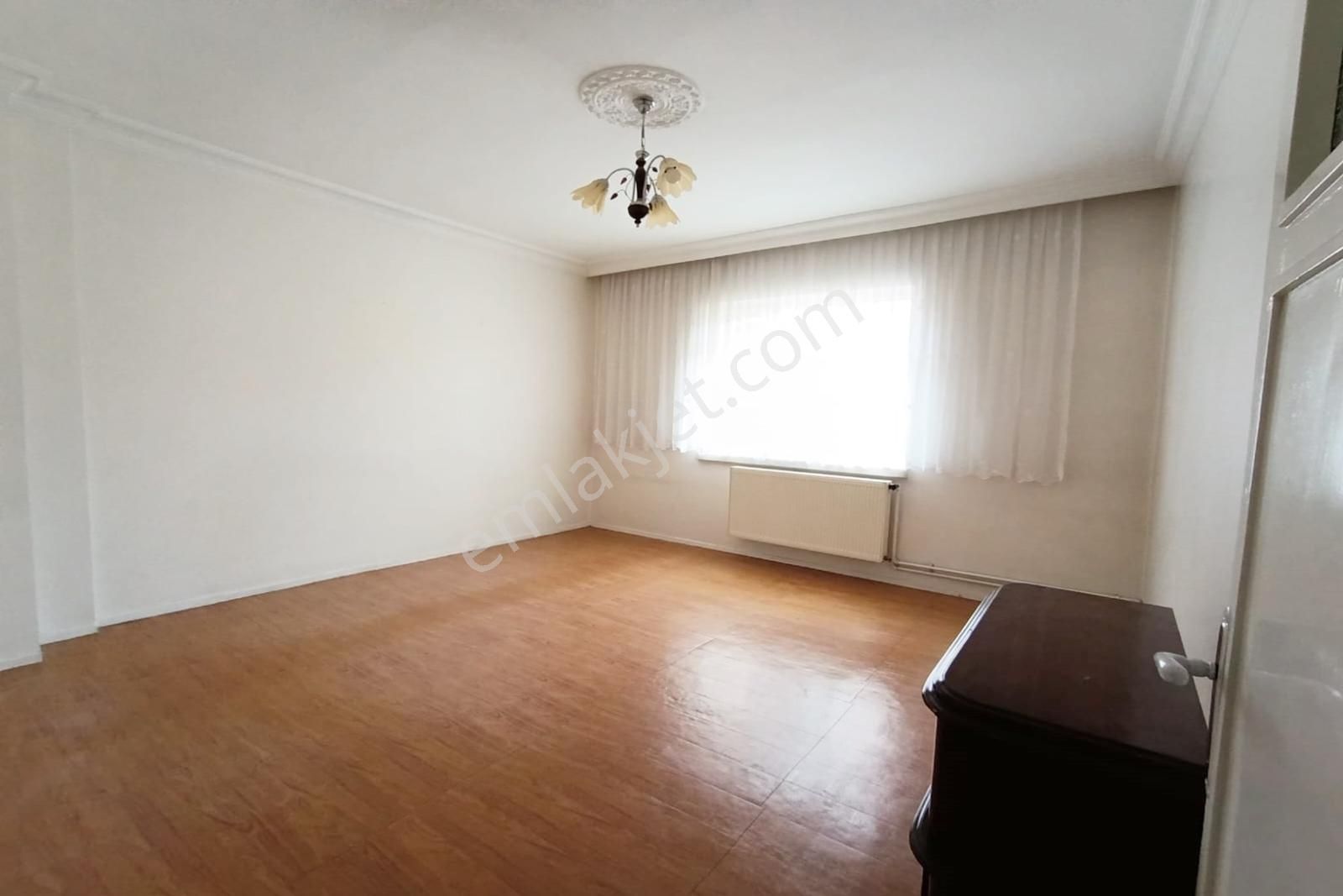 Ufuk Özdemir'den Gazino Ve Metro Yakını 3+1 Daire 1 Kat - Görsel 16