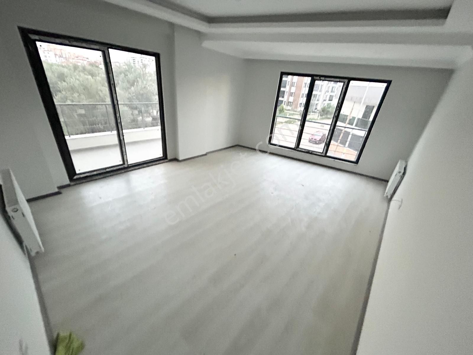 Yükselden Kadıköyde Ayrı Mutfak Ön Cephe Satılık Geniş V Lüx 2+1 Satılık Daire - Görsel 6