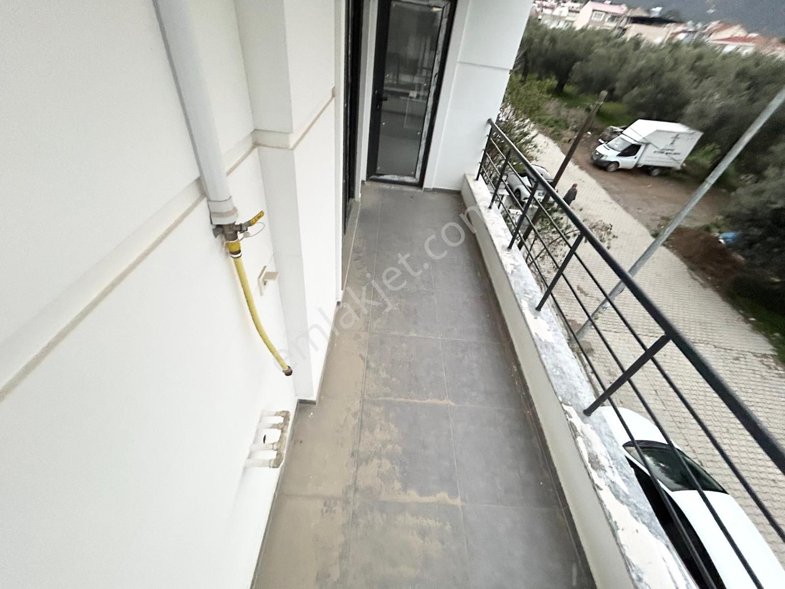 Yükselden Kadıköyde Ayrı Mutfak Ön Cephe Satılık Geniş V Lüx 2+1 Satılık Daire - Görsel 17