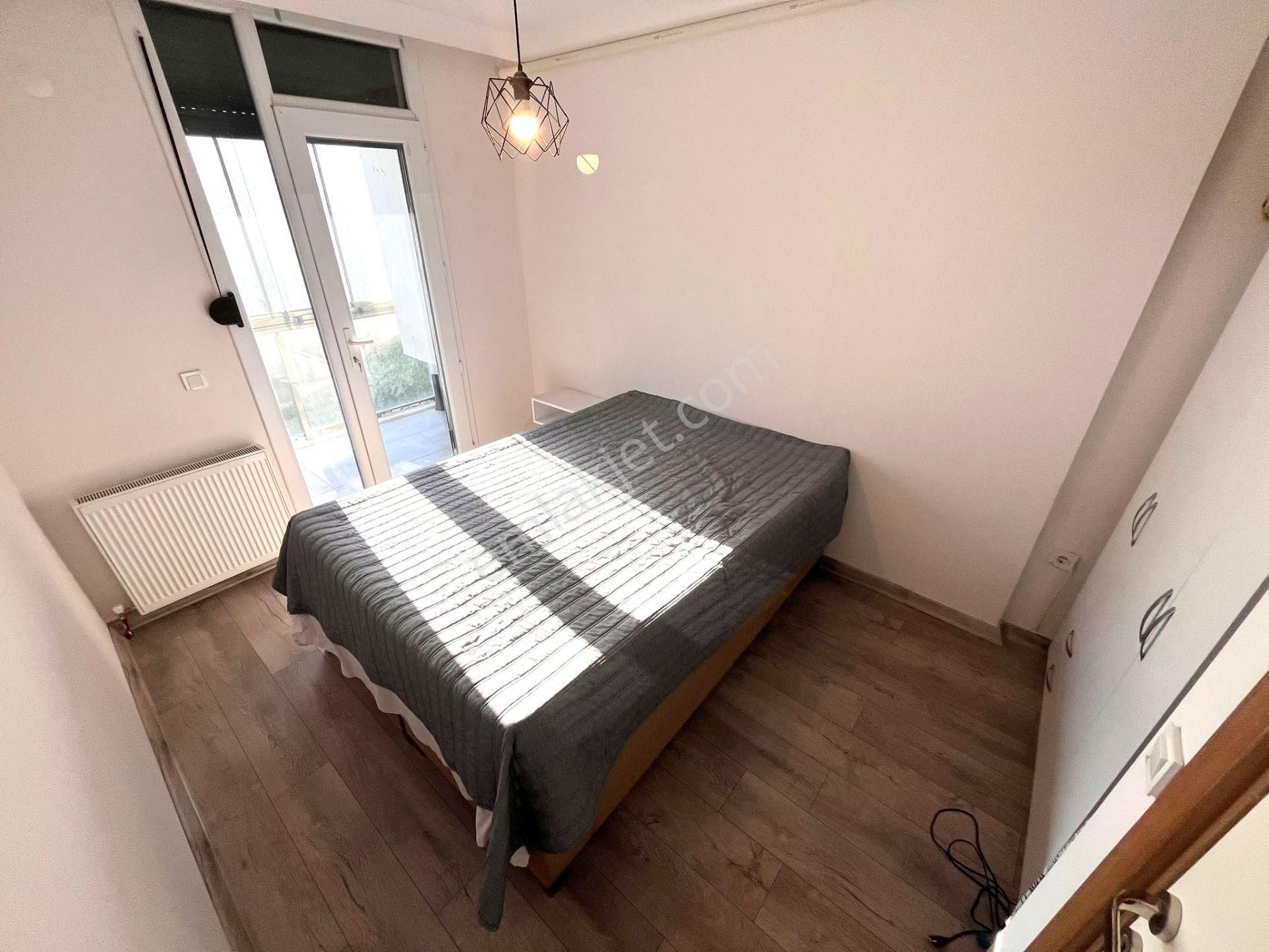 Yetkisi Yüksel'den Kadıköy'de Eşyalı Doğalgazlı Havuzlu 1+1 Satılık Daire - Görsel 8