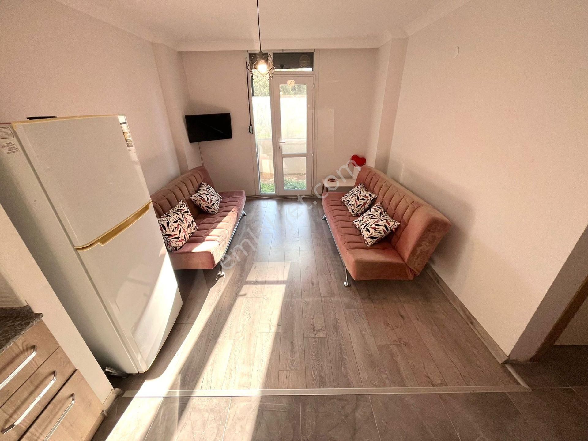 Yetkisi Yüksel'den Kadıköy'de Eşyalı Doğalgazlı Havuzlu 1+1 Satılık Daire - Görsel 24