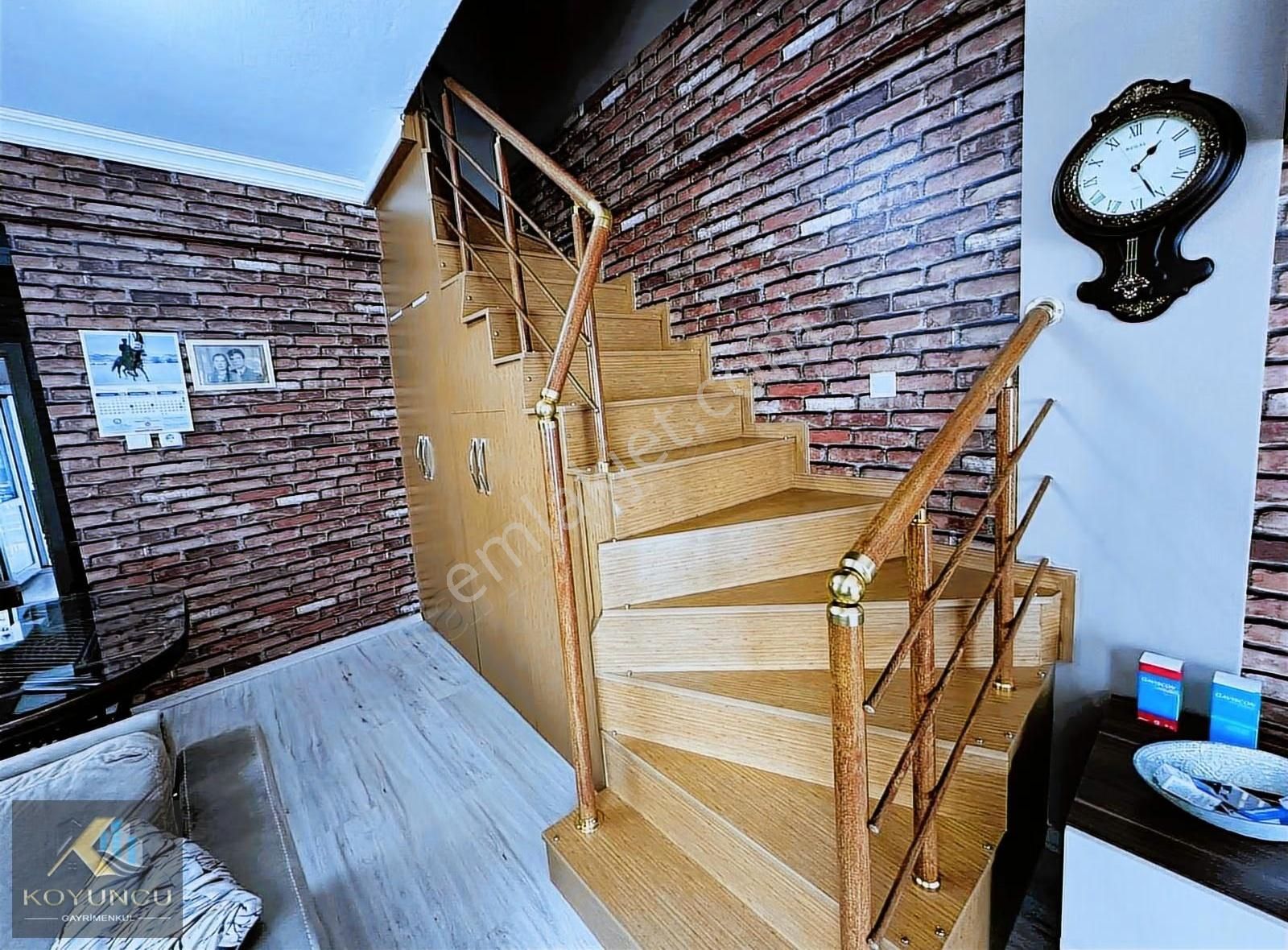 ^^koyuncu Gyrm^^yeniçiftlikte Denize 50 Metre Mesafede 5+1 Villa - Görsel 2