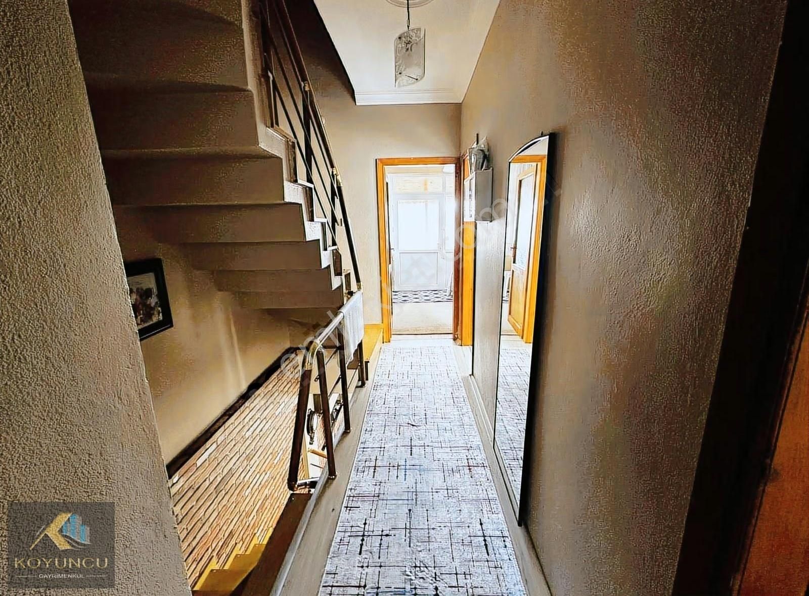 ^^koyuncu Gyrm^^yeniçiftlikte Denize 50 Metre Mesafede 5+1 Villa - Görsel 13