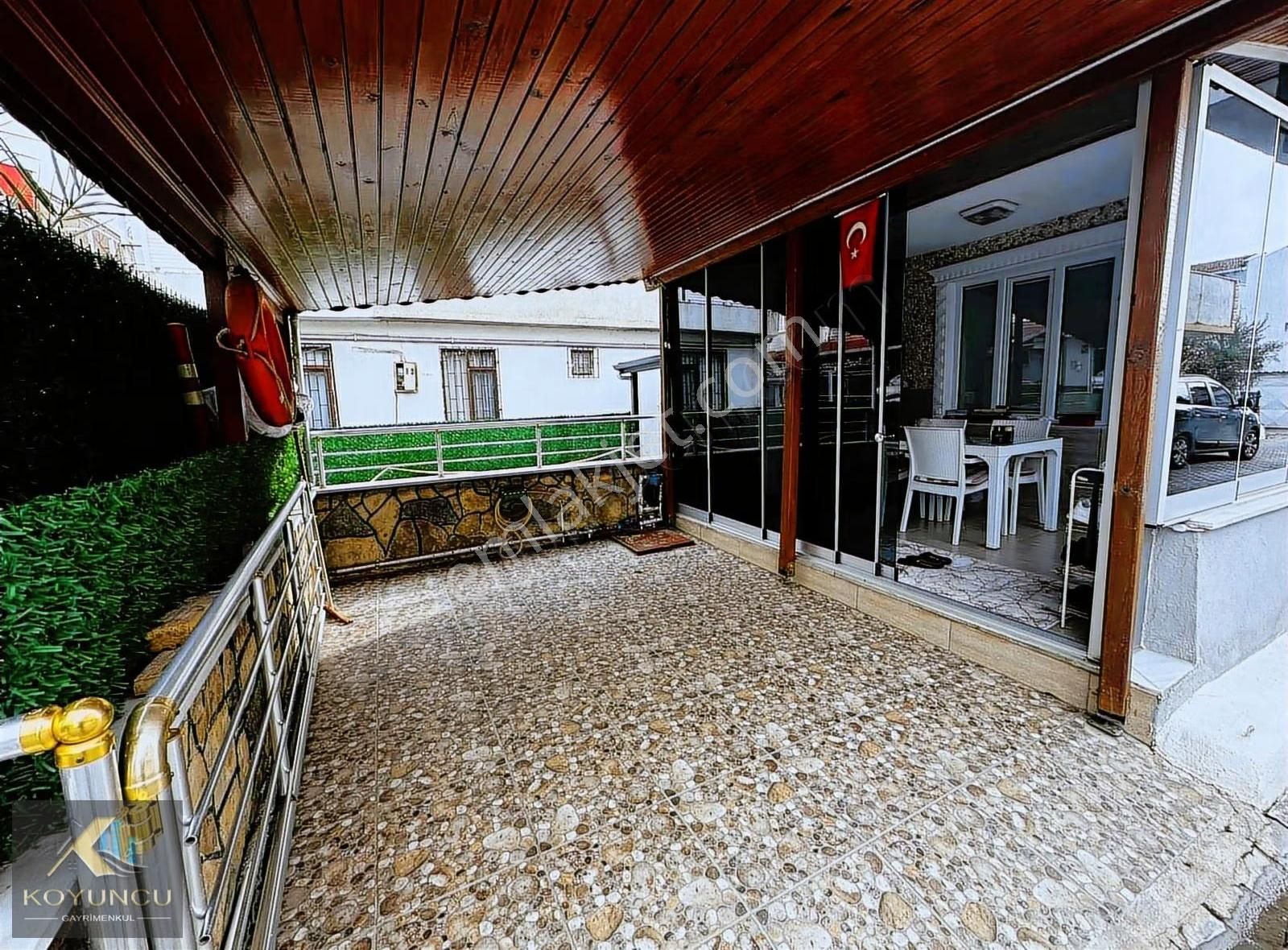 ^^koyuncu Gyrm^^yeniçiftlikte Denize 50 Metre Mesafede 5+1 Villa - Görsel 24