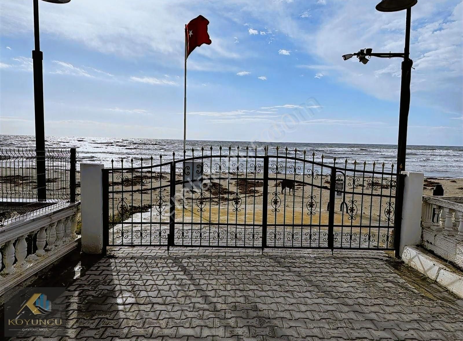 ^^koyuncu Gyrm^^yeniçiftlikte Denize 50 Metre Mesafede 5+1 Villa - Görsel 5