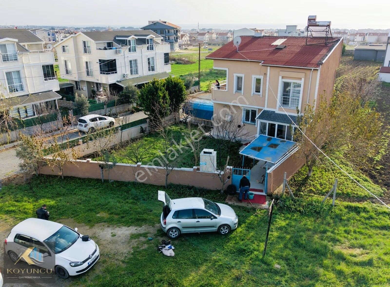 ^^koyuncu Gyrm^^yeniçiftlik'te Köşebaşı Geniş Bahçeli 3+1 Villa - Görsel 19