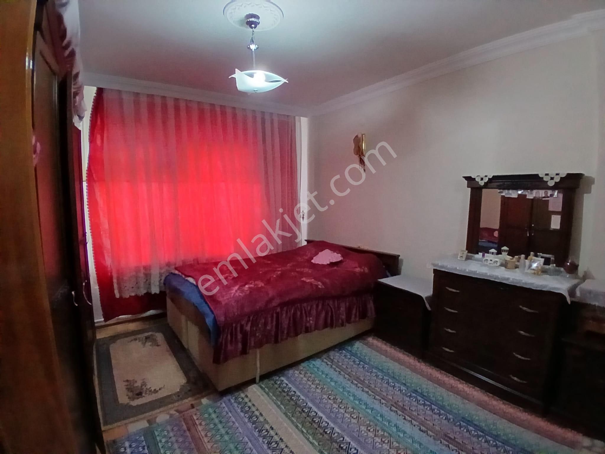 Akçay Emlak'tan Akşehir Jandarma Karakolu Civarında Bakımlı Ara Kat Geniş Satılık 3+1 Daire - Görsel 16