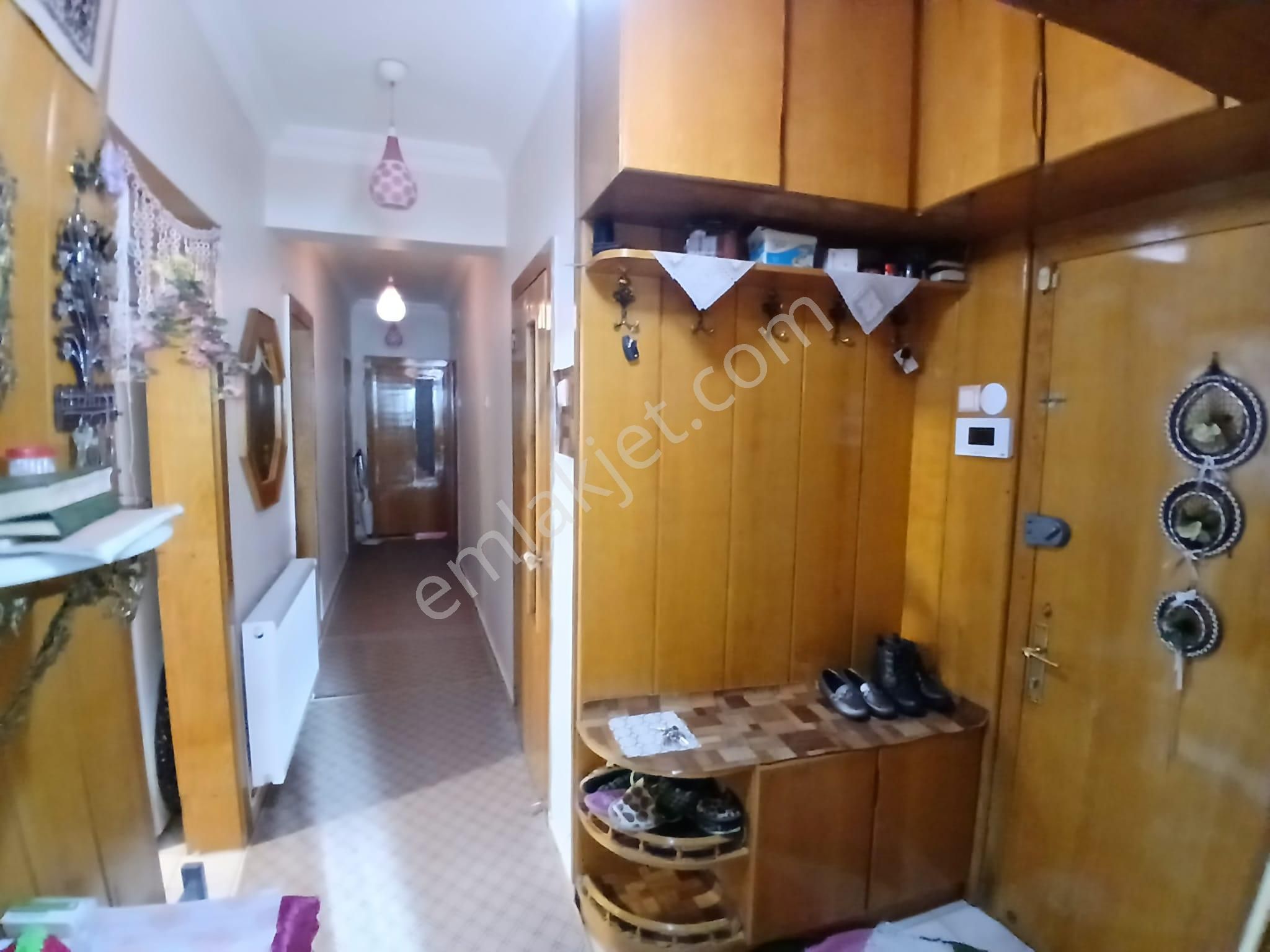 Akçay Emlak'tan Akşehir Jandarma Karakolu Civarında Bakımlı Ara Kat Geniş Satılık 3+1 Daire - Görsel 21