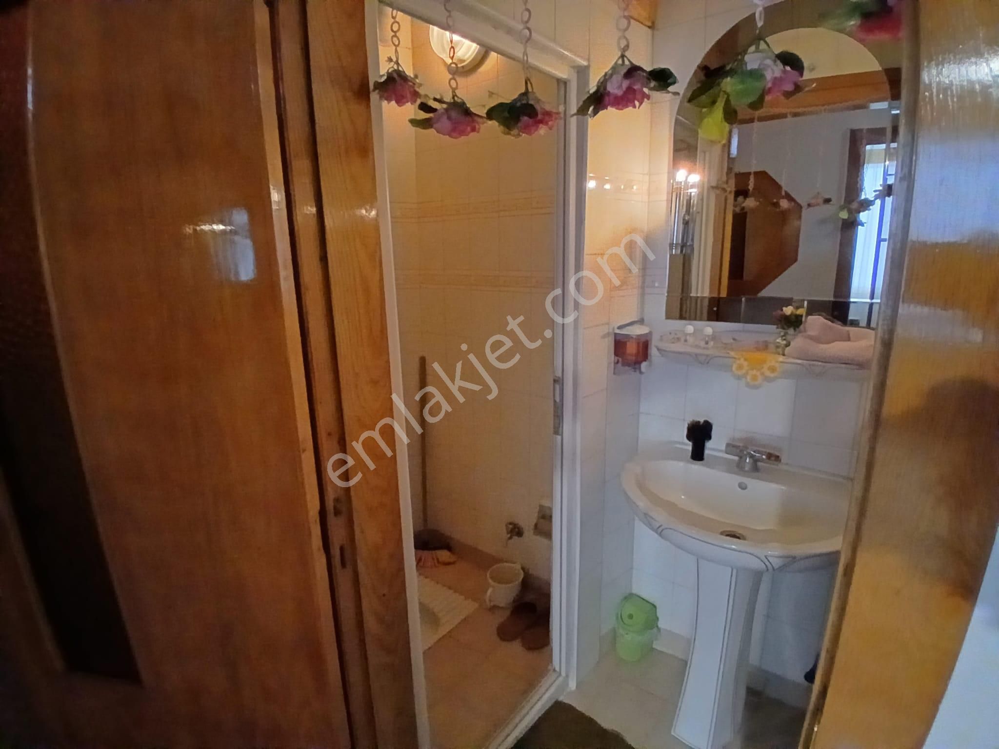 Akçay Emlak'tan Akşehir Jandarma Karakolu Civarında Bakımlı Ara Kat Geniş Satılık 3+1 Daire - Görsel 20