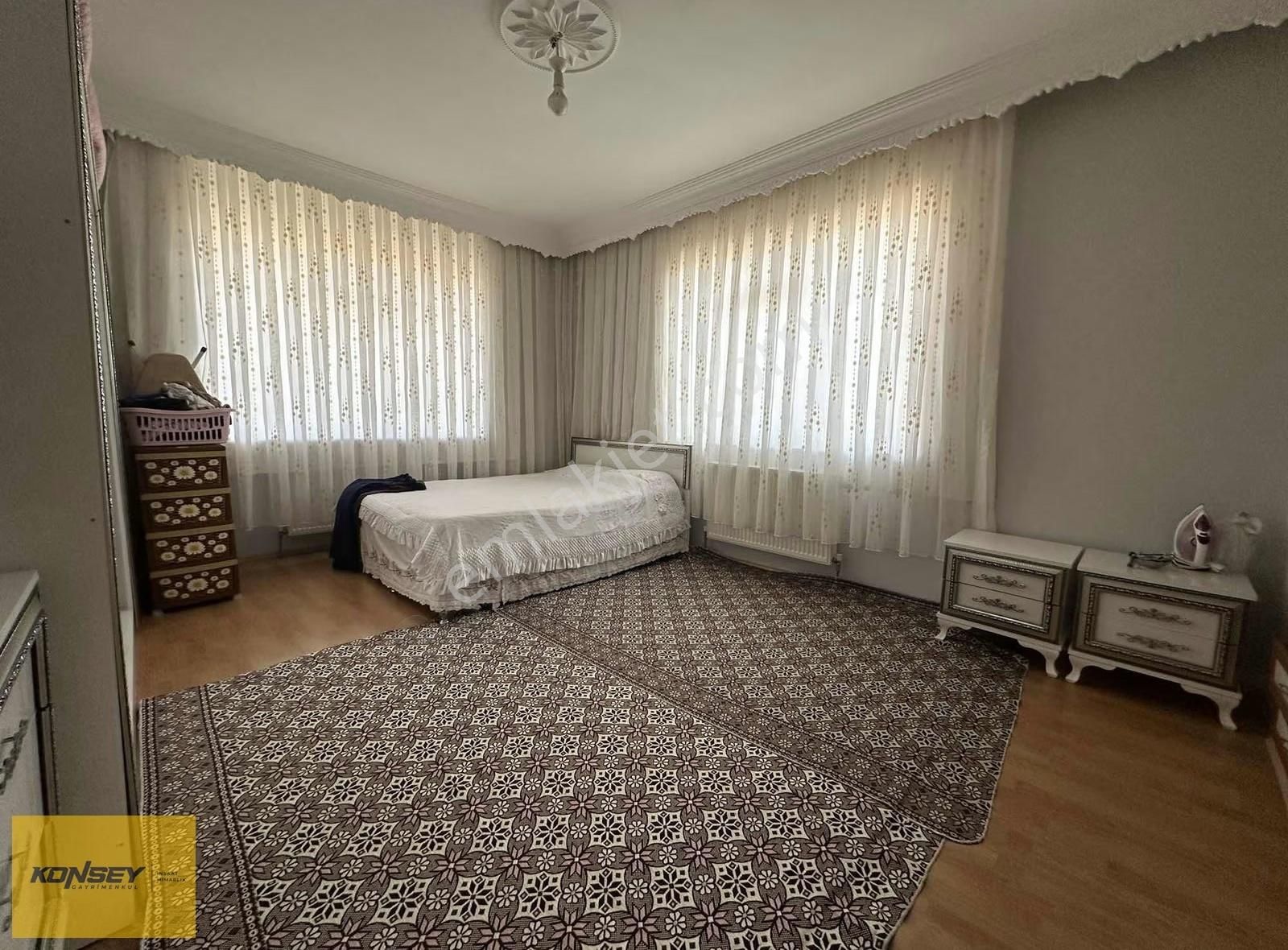 Konsey'den Sille Ak Mahallesinde Satılık 4+1 Müstakil Villa - Görsel 26