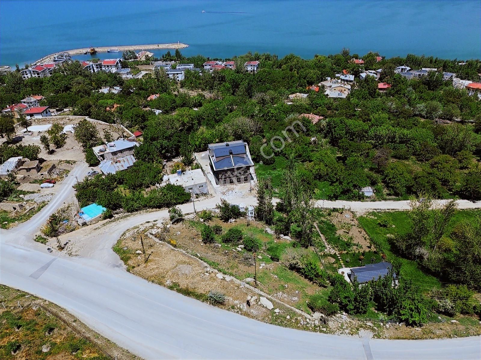 Kesintisiz Göl Manzaralı Arsa - Görsel 10