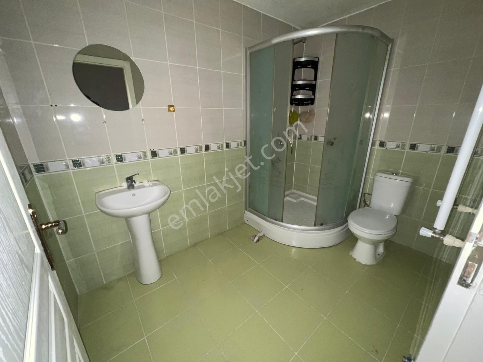 Karapürçekte 3+1 Kat Konumlu Altı Daire Eyüp Cami Mevki - Görsel 26
