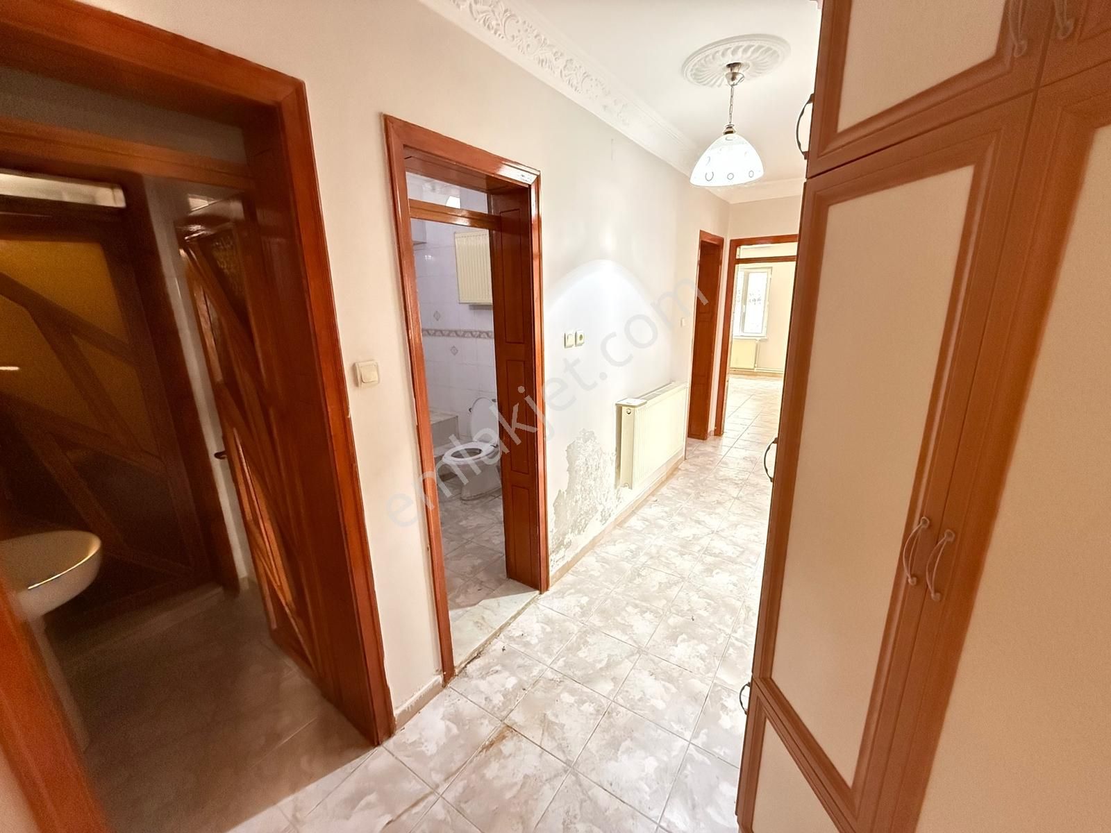 Fidanlık Mahallesinde Fıstık Park Yakınında 3+1 Kiralık Daire - Görsel 13