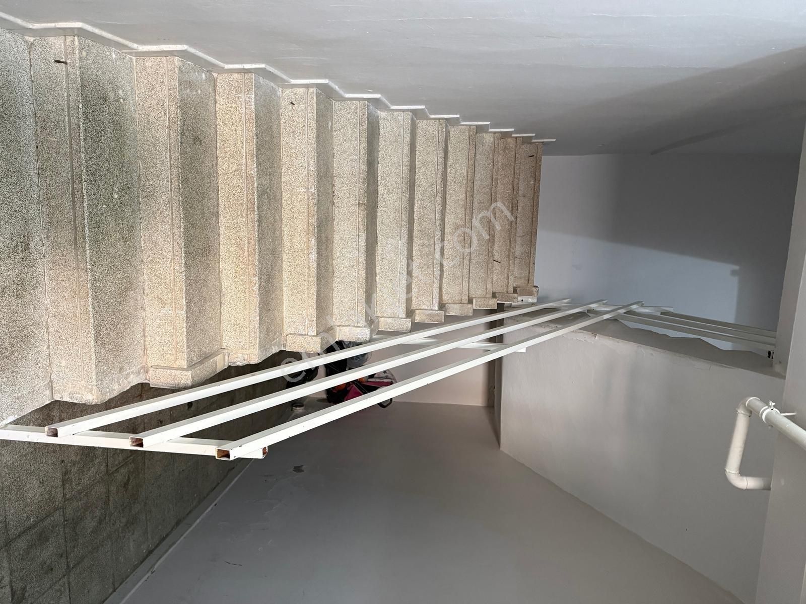 Fidanlık Mahallesinde Fıstık Park Yakınında 3+1 Kiralık Daire - Görsel 21