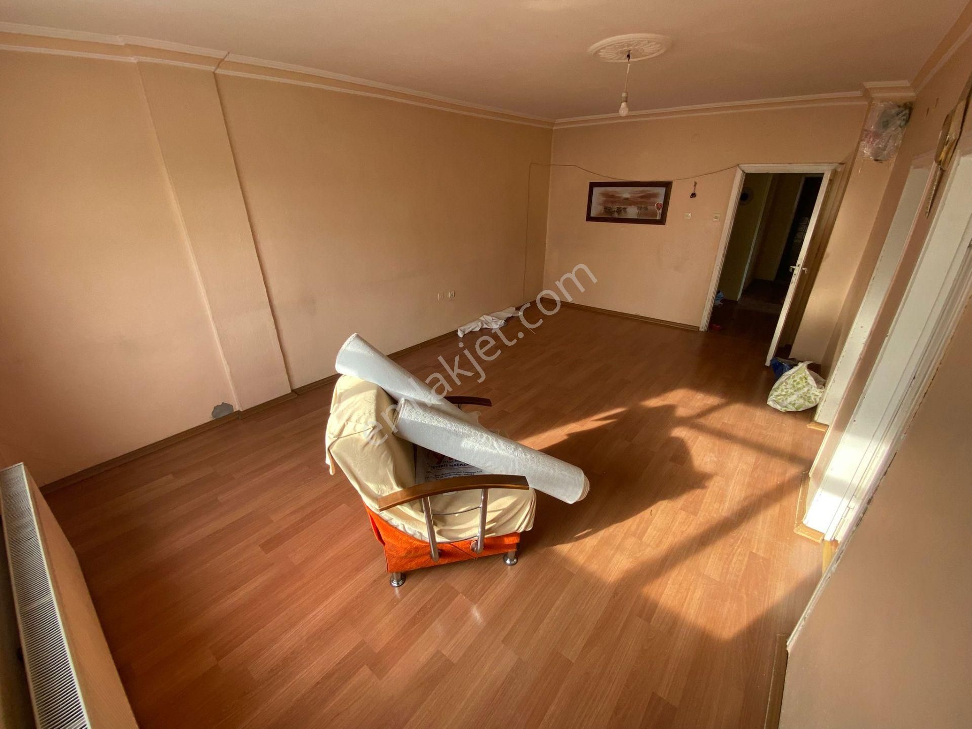 Akşemsettin Mahallesinde 3+1 Satılık Daire - Görsel 5