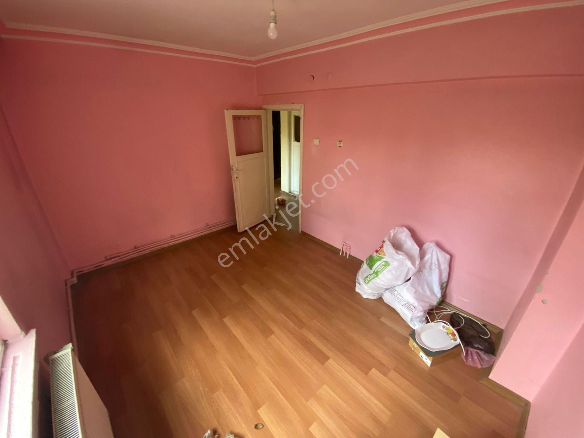 Akşemsettin Mahallesinde 3+1 Satılık Daire - Görsel 11