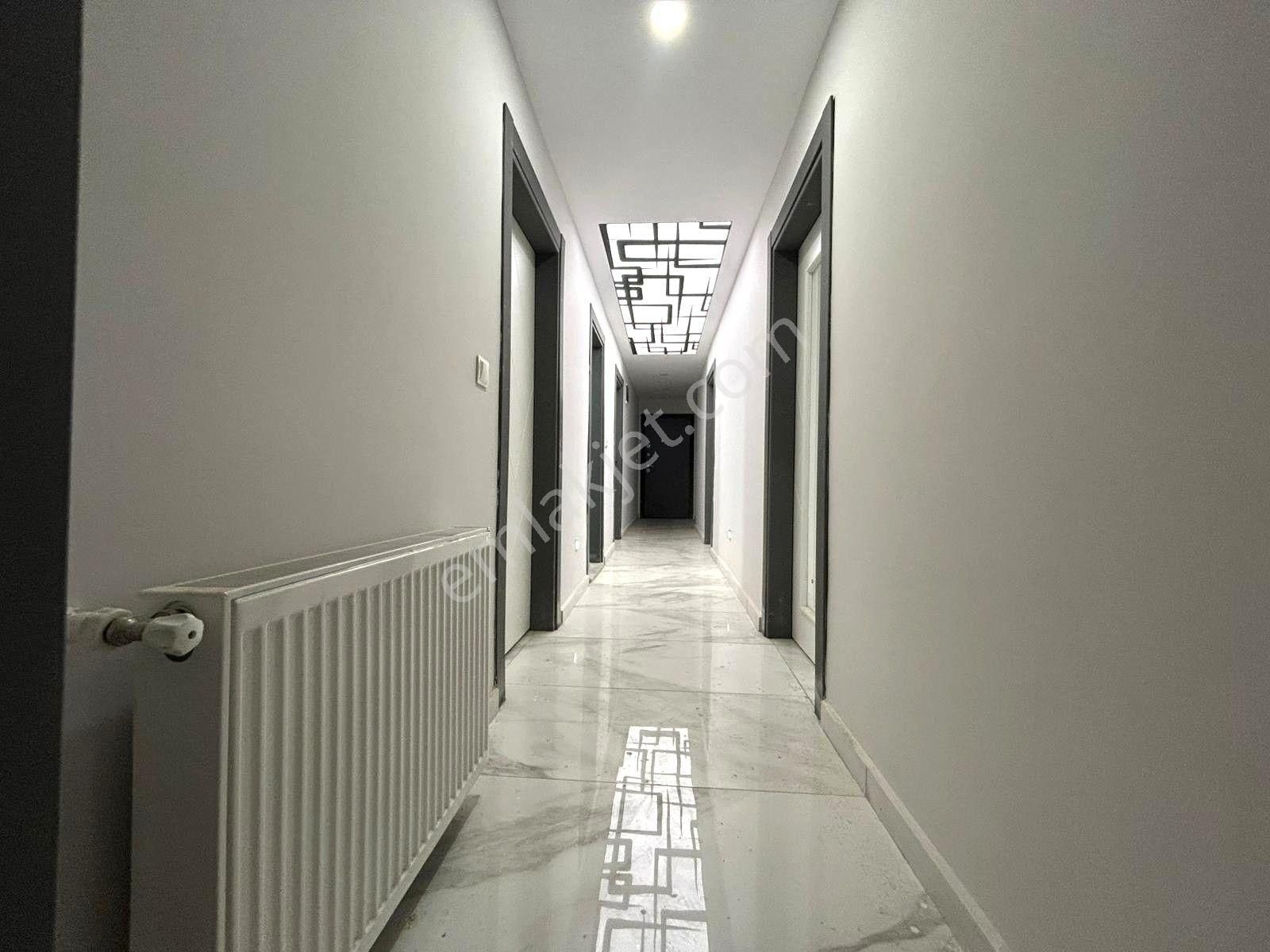 *yüksel'den Satılık Edremit'te Doğalgazlı Ayrı Mutfak 3+1 Daire* - Görsel 2