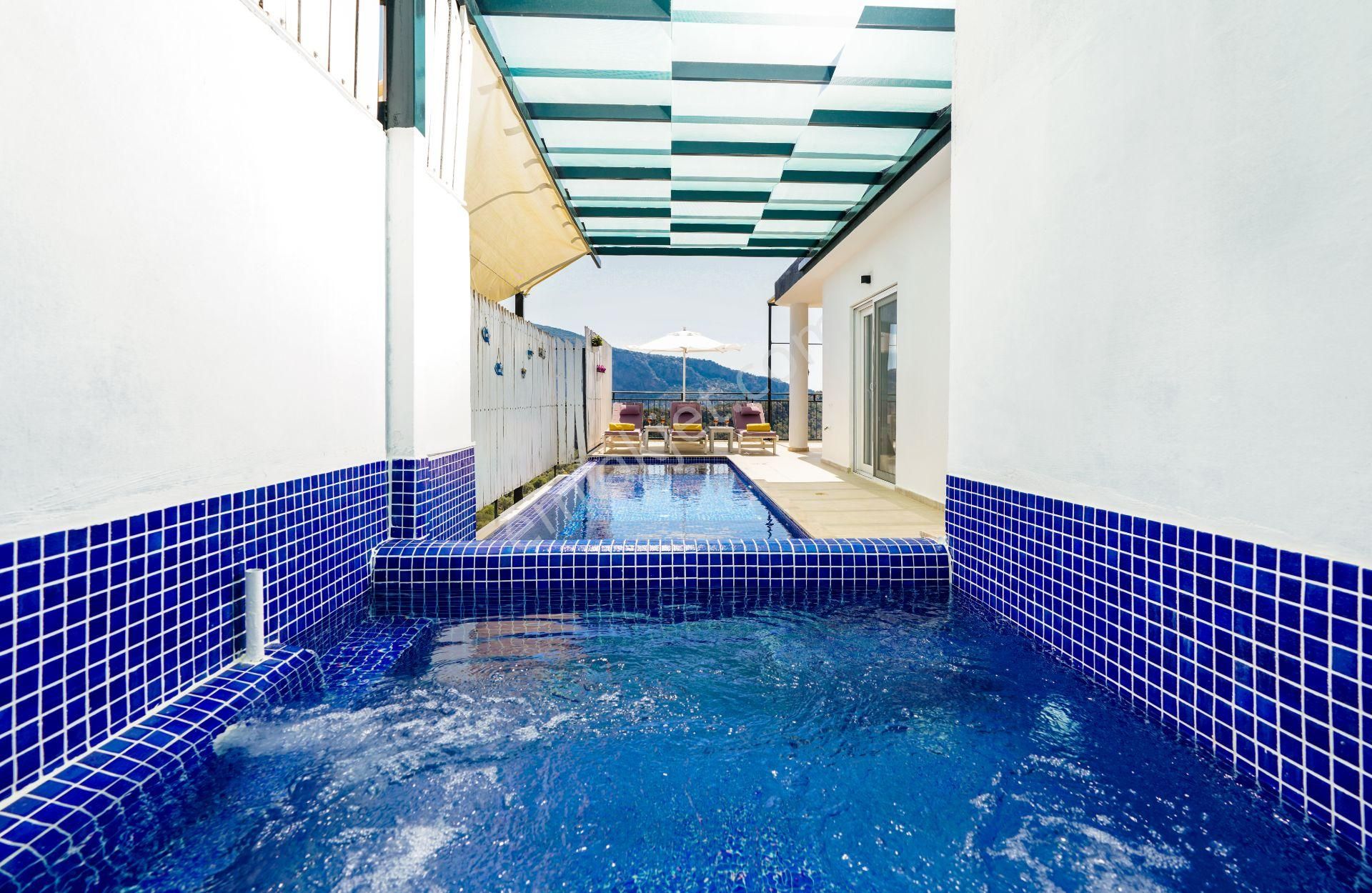 Kalkan Ulugöl Mevkinde Doğa Manzaralı Jakuzili Muhafazakar Tatil Villası - Görsel 7