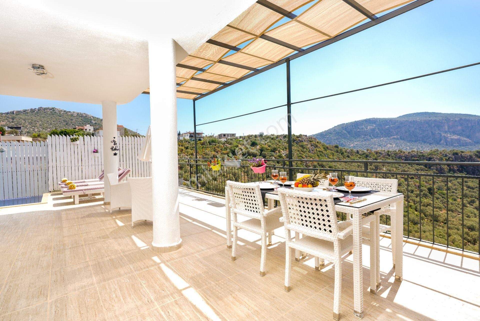 Kalkan Ulugöl Mevkinde Doğa Manzaralı Jakuzili Muhafazakar Tatil Villası - Görsel 6