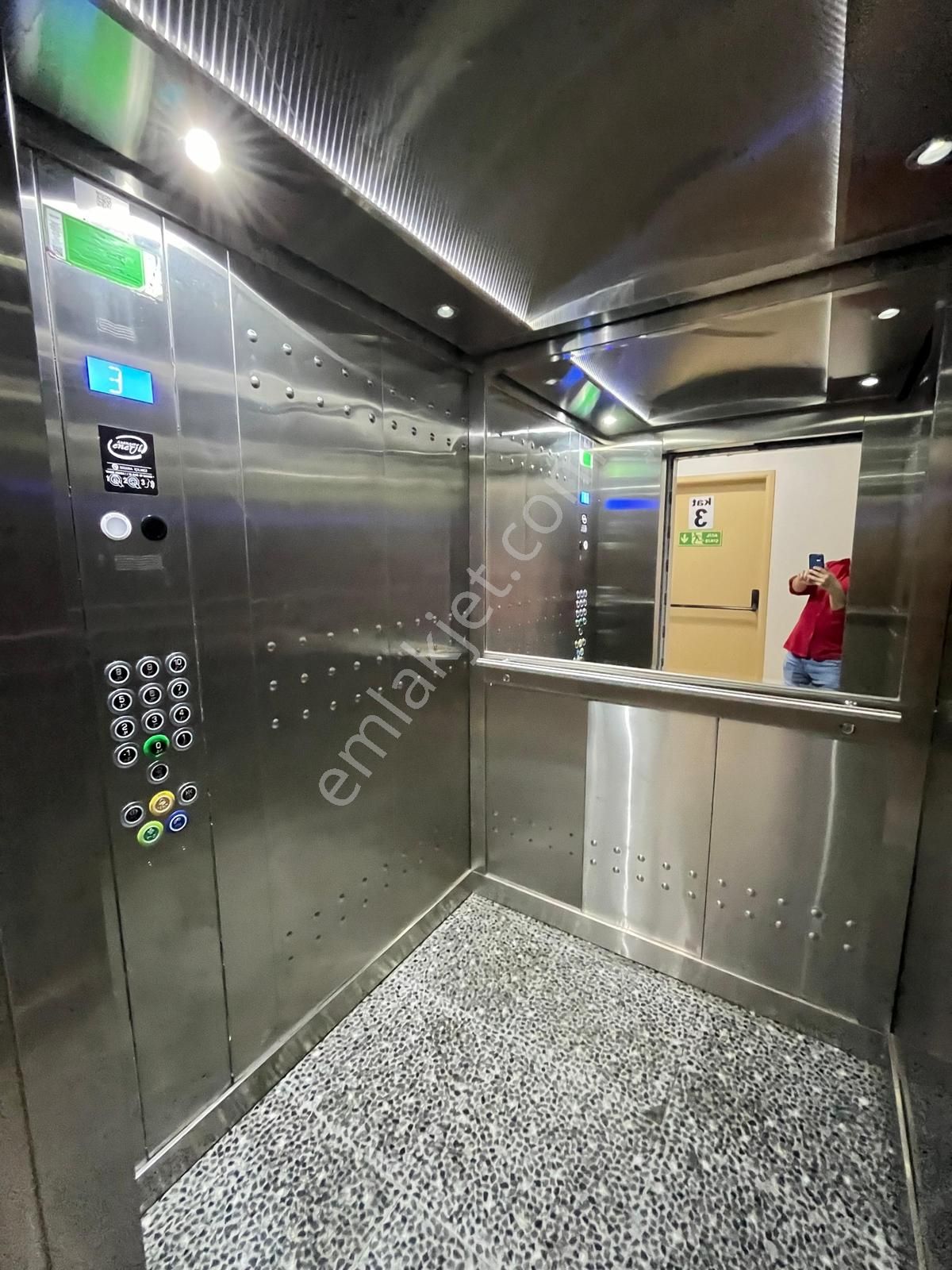 Aydın İnş. Site İçinde Önü Açık 3+1 Kapalı Otoparklı Lüx Daire - Görsel 32