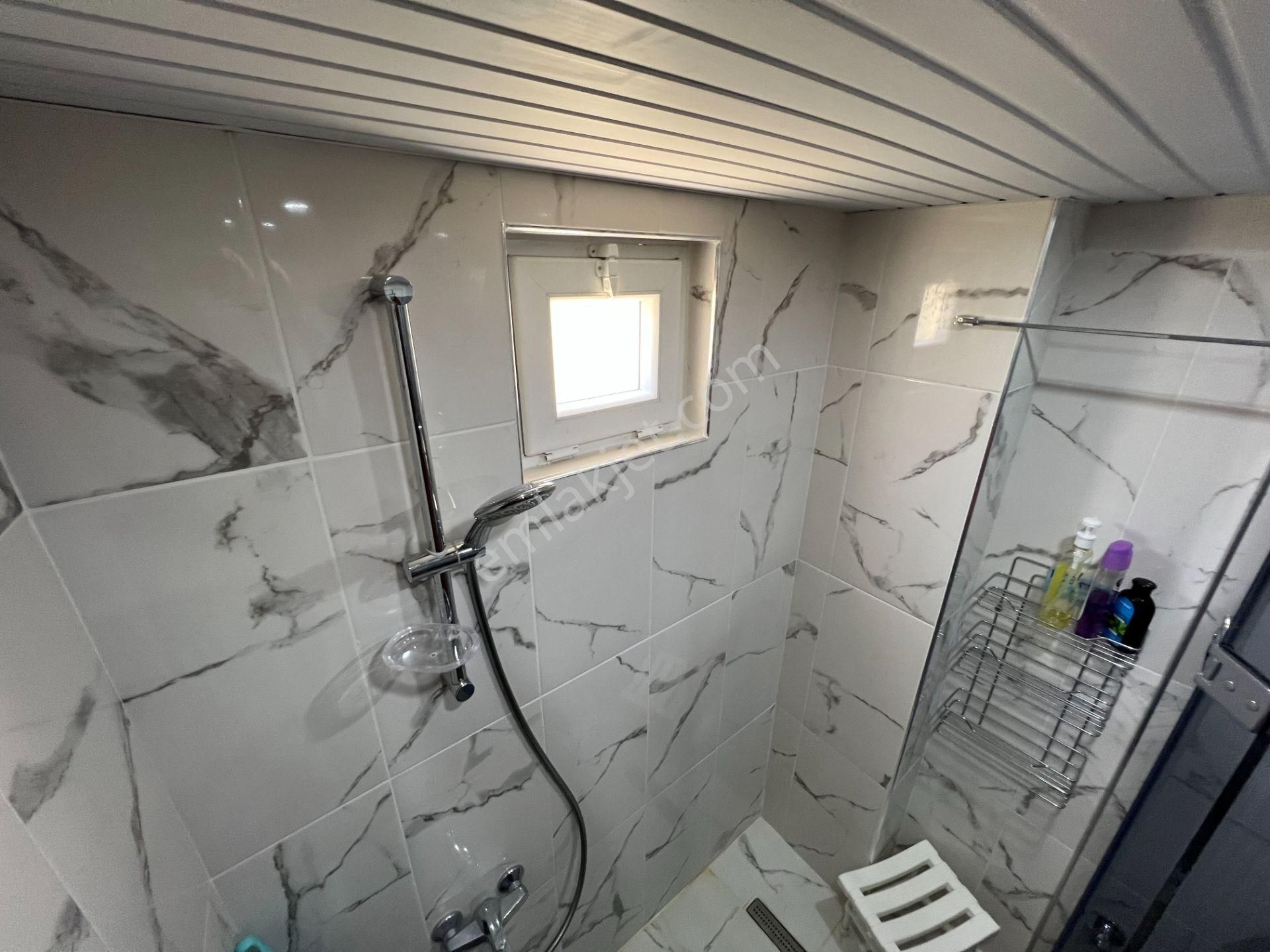 Meltem 'de Site İçerisinde Full Eşyalı 2+1 Geniş Kiralık Daire - Görsel 16