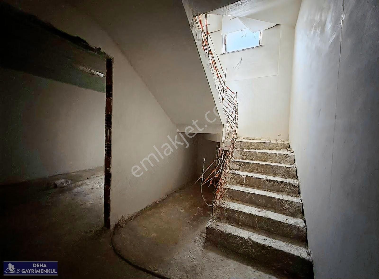 Gümüştepenin En Uygun Villası Fırsat 4+1 Müstakil - Görsel 3