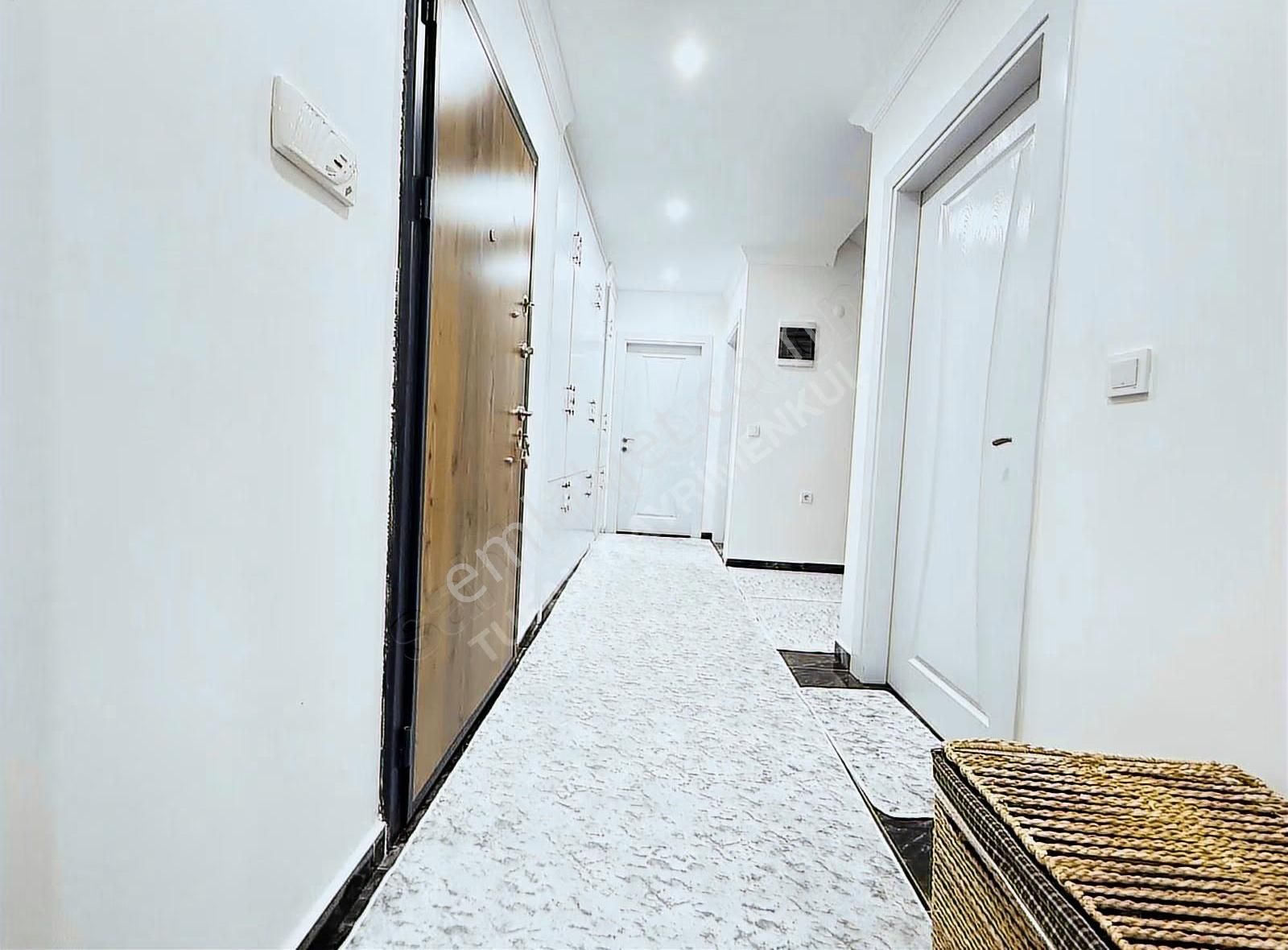 Manavgat Sarılarda Satılık Ultralüks Devasa 4+1 Dubleks Dairere