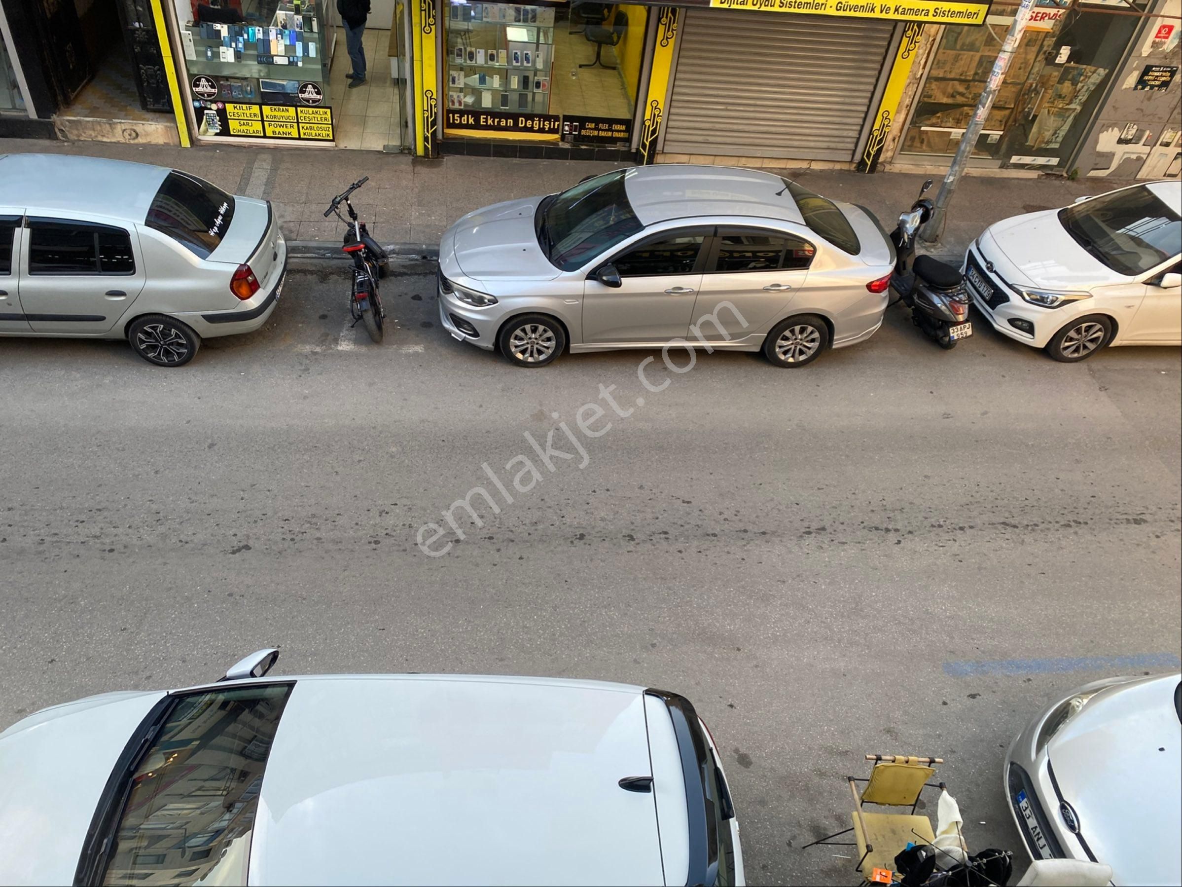 Adliye Ve Sahile Yakın Yakın Kiralık 1+0 Mutfaklı Eşyalı Ofis - Görsel 3