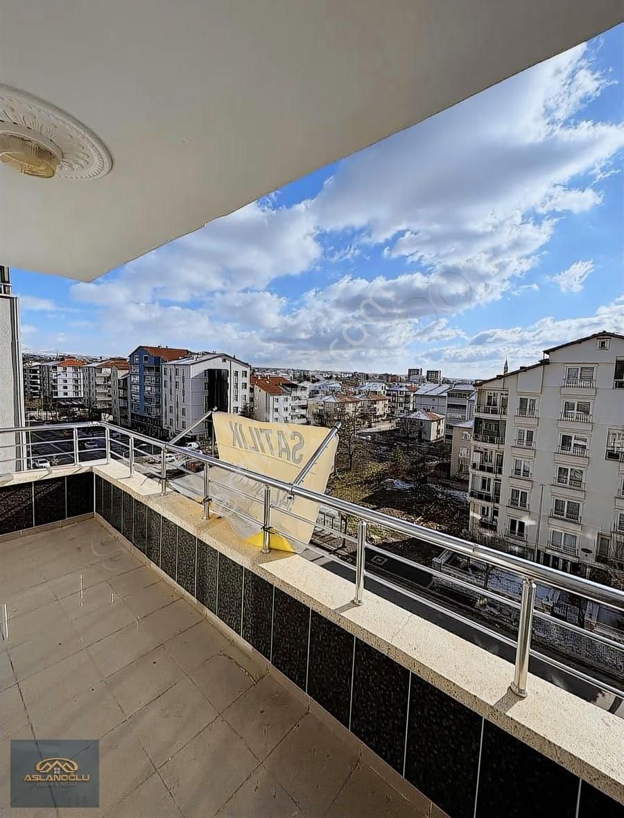 Aslanoğlu Emlak'tan Bulvar Üzeri Satılık 3+1 Geniş Daire - Görsel 4