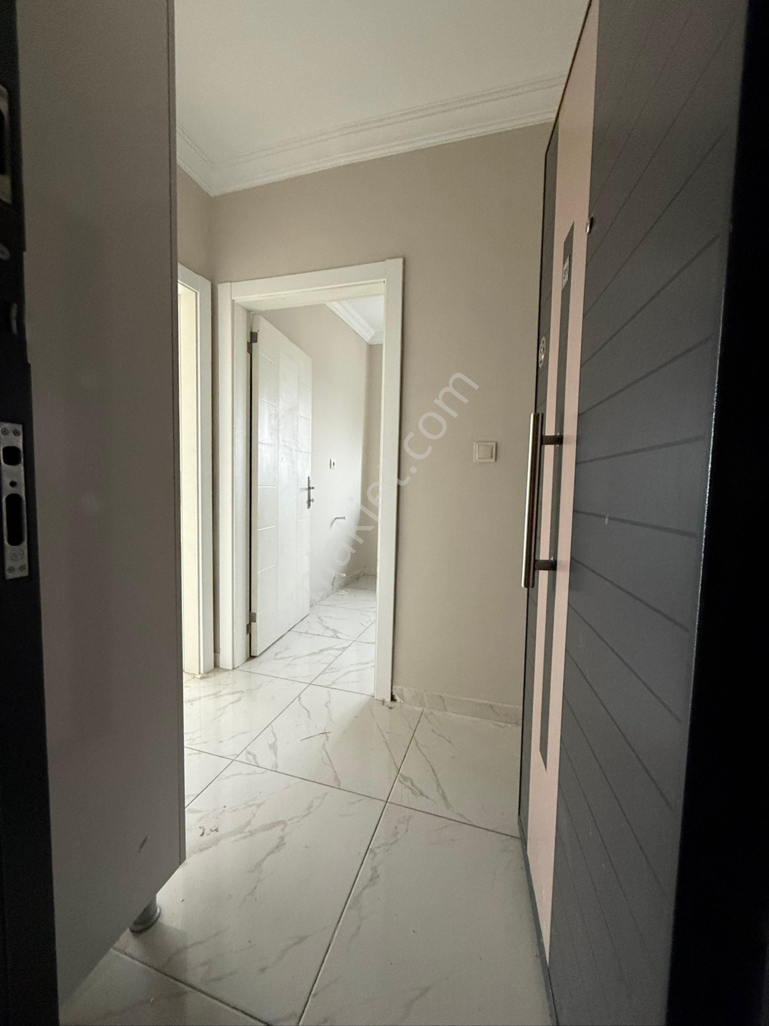 Mithatpaşa Mahallesinde Site İçerisinde 3+1 Kapalı Mutfak Satılık Daire - Görsel 17