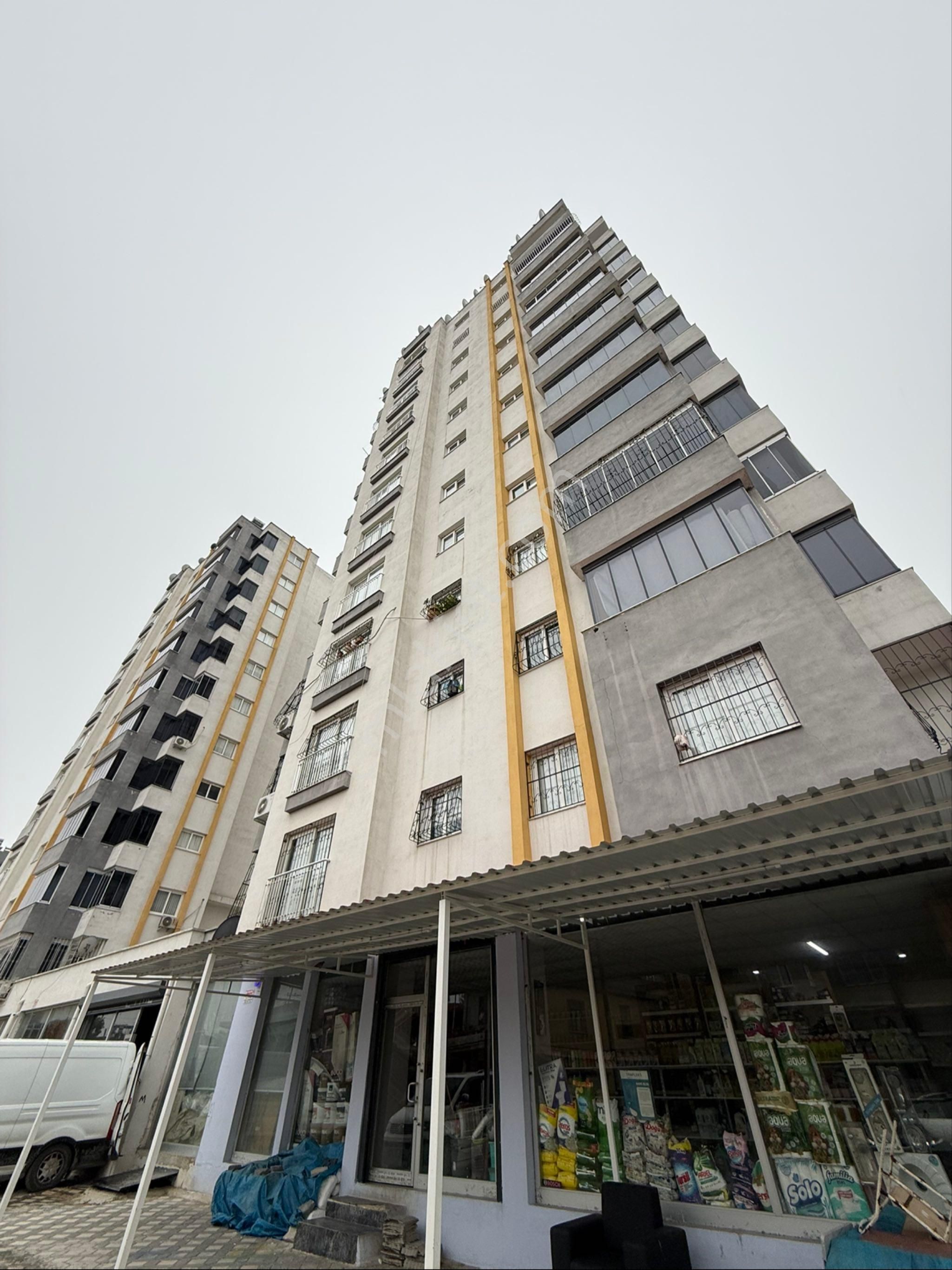 Mithatpaşa Mahallesinde Site İçerisinde 3+1 Kapalı Mutfak Satılık Daire - Görsel 23