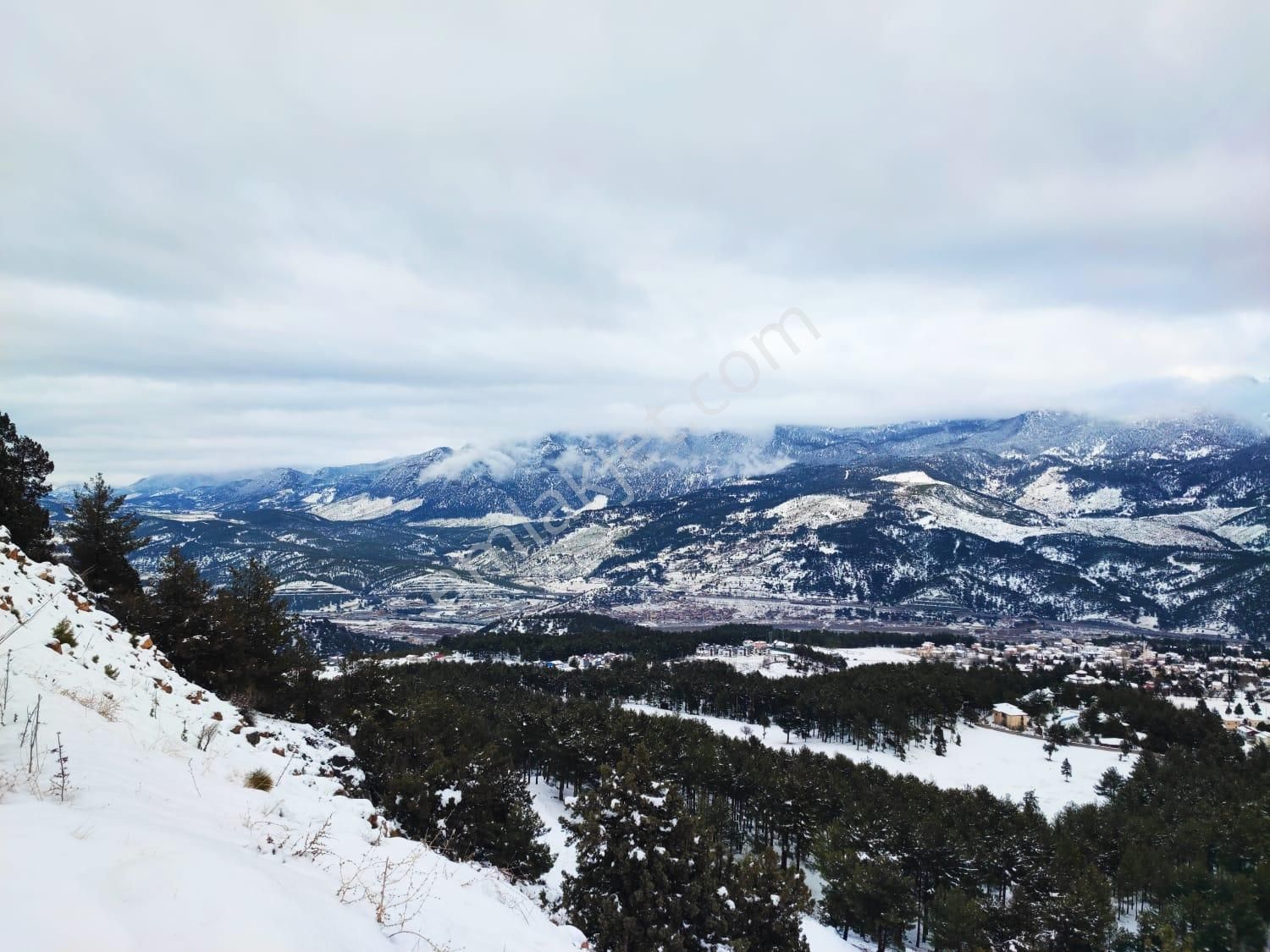 Kar Emlaktan Yenikonacık Bozkırlı Mevkiinde Uç 1 Dönüm Satılık Arsa - Görsel 13