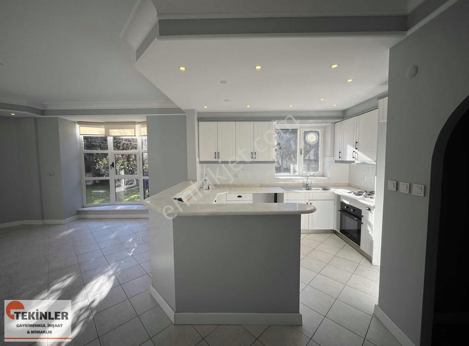 Tuzla Mercan'da Revize Edilmiş Manzaralı Kiralık Tripleks Villa - Görsel 22