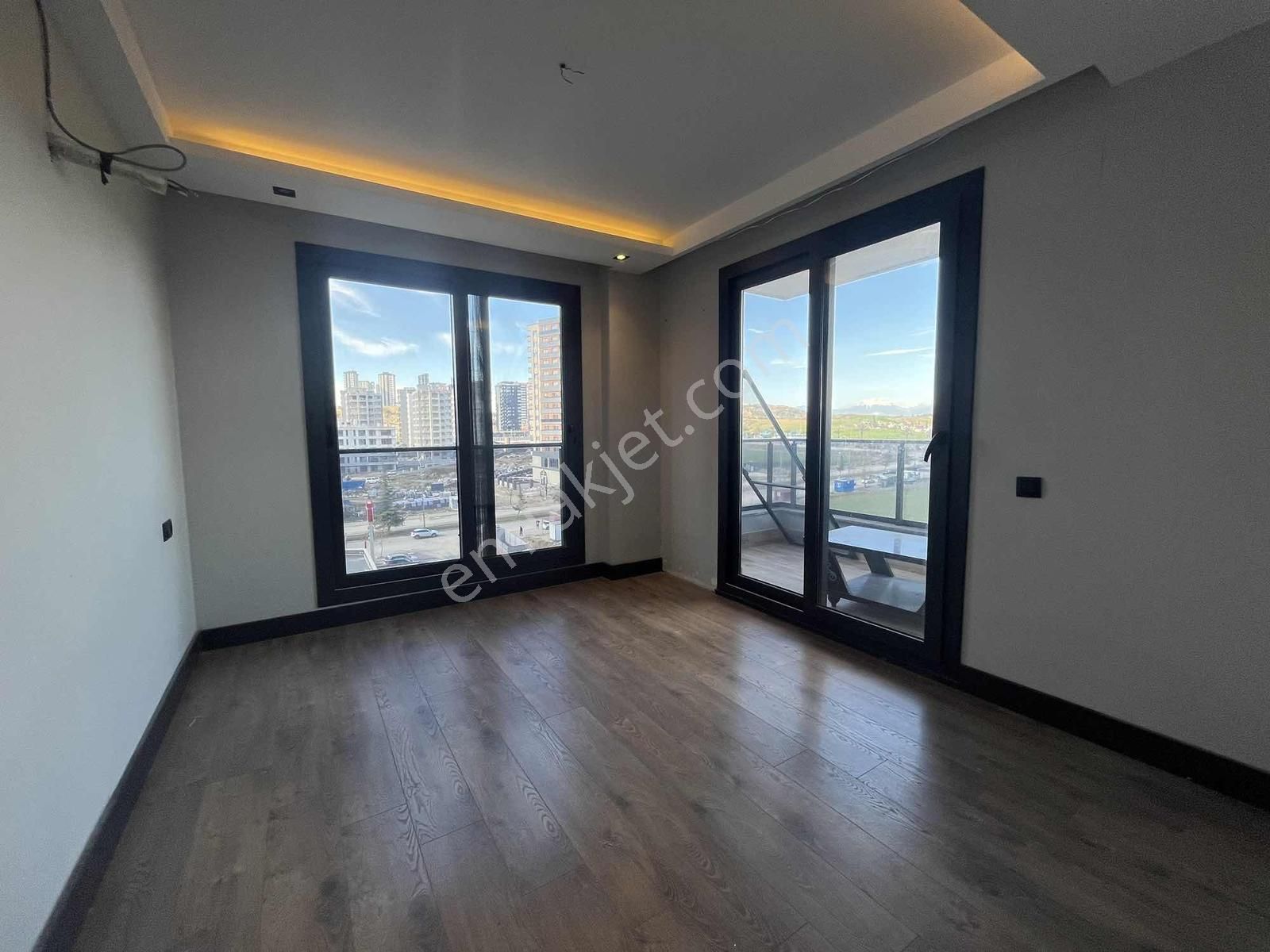 Kabasakal Blv Üzeri/5+1/ultra Lüx/sosyal Donatı/akıllı Ev/havuz! - Görsel 17