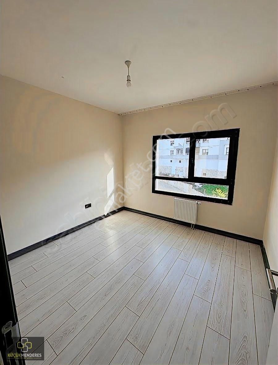 Küçük Menderes'ten Ödemiş Gölcük Mah. Kiralık Daire 3+1 Toki - Görsel 13
